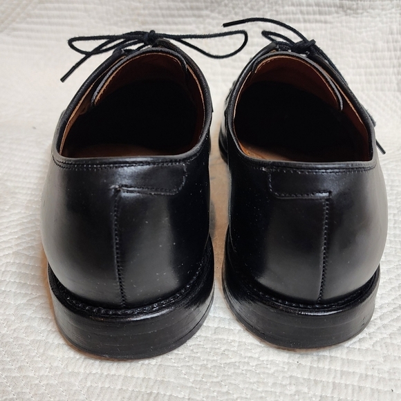 Allen Edmonds men\'s size 9 Wendell black dress oxford shoes. main image 14